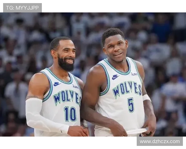 普理查德神奇表现带球突破超远三分压哨绝杀点燃全场热情